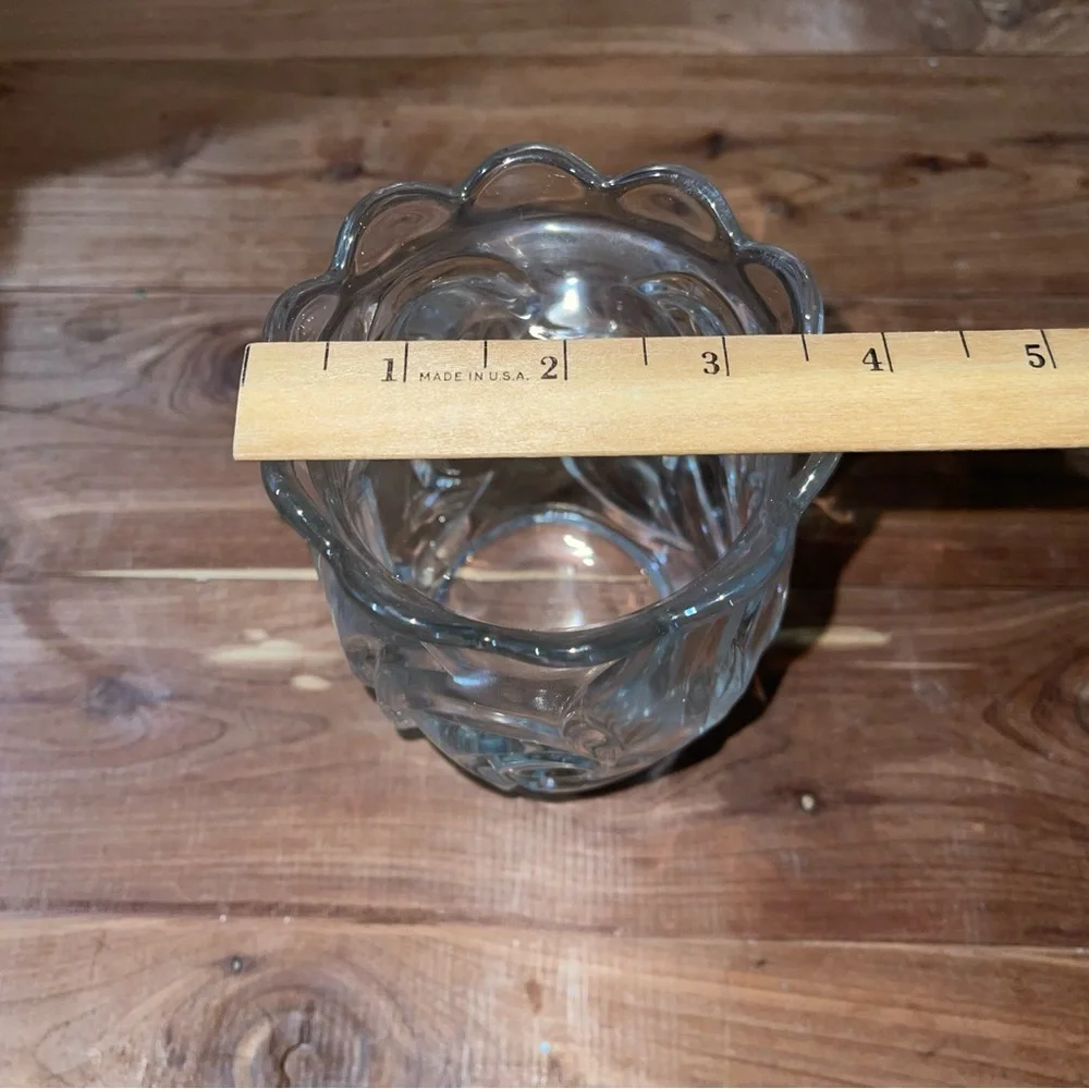 Decorative Clear Scalloped Glass Vase with Swirl Motif Gorgeous